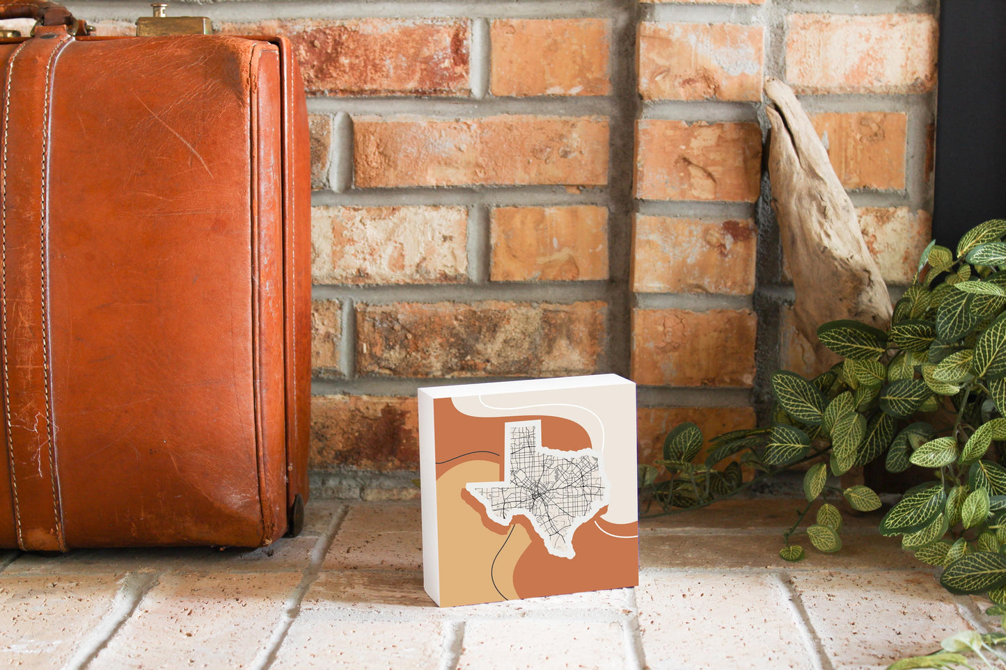Vintage Groove Fluid Orange Map Texas Dallas | Wood Block | Eaches | Min 4