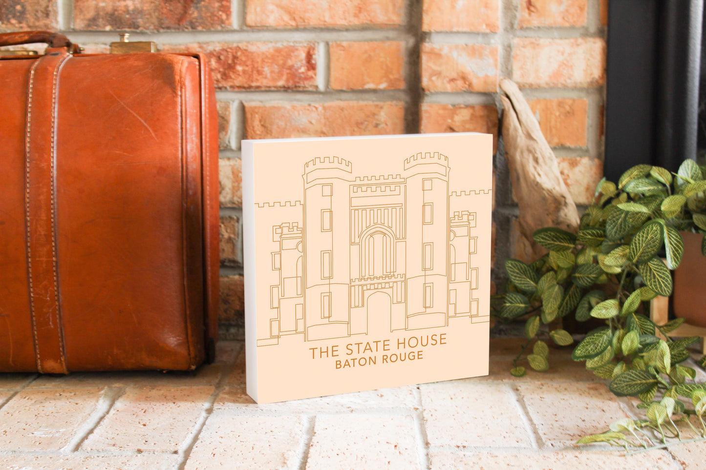Minimalistic Baton Rouge State House Colorful | Wood Block | Eaches | Min 2