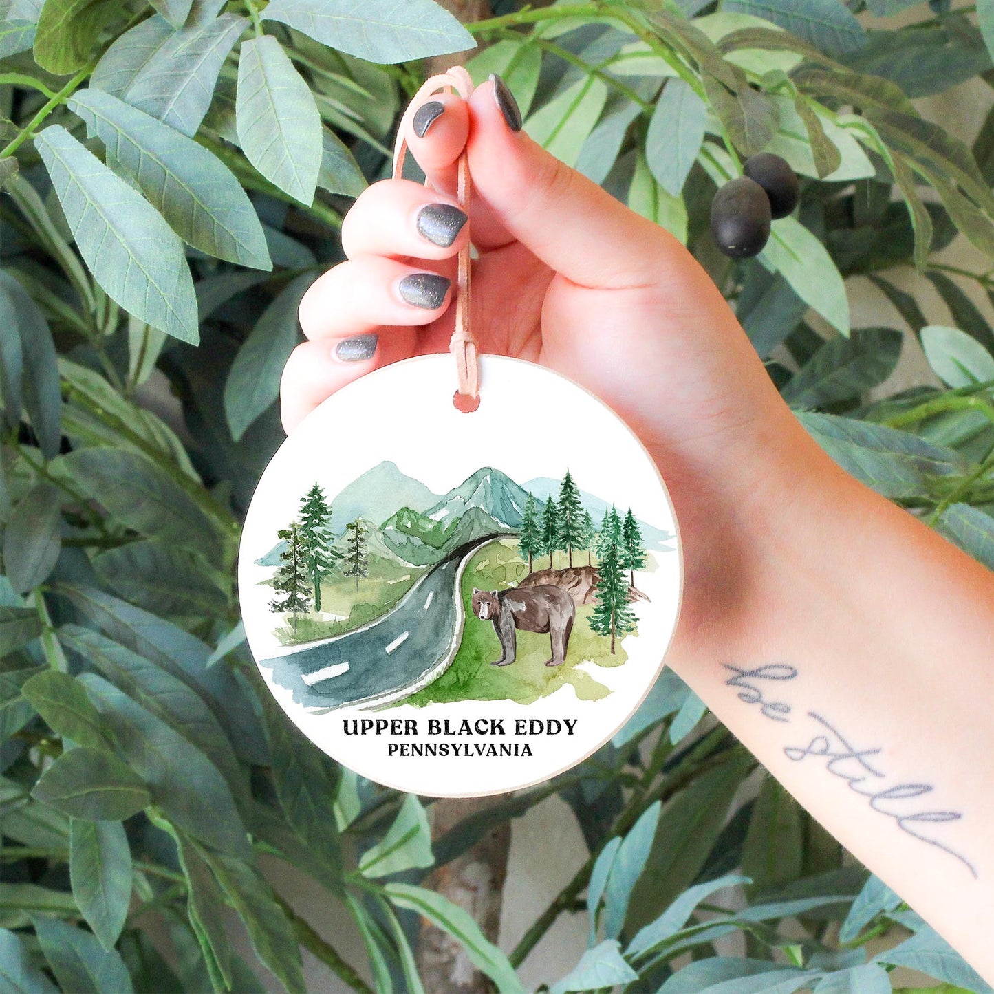 4" Round Ornament-Mountain Road Upper Black Eddy PA