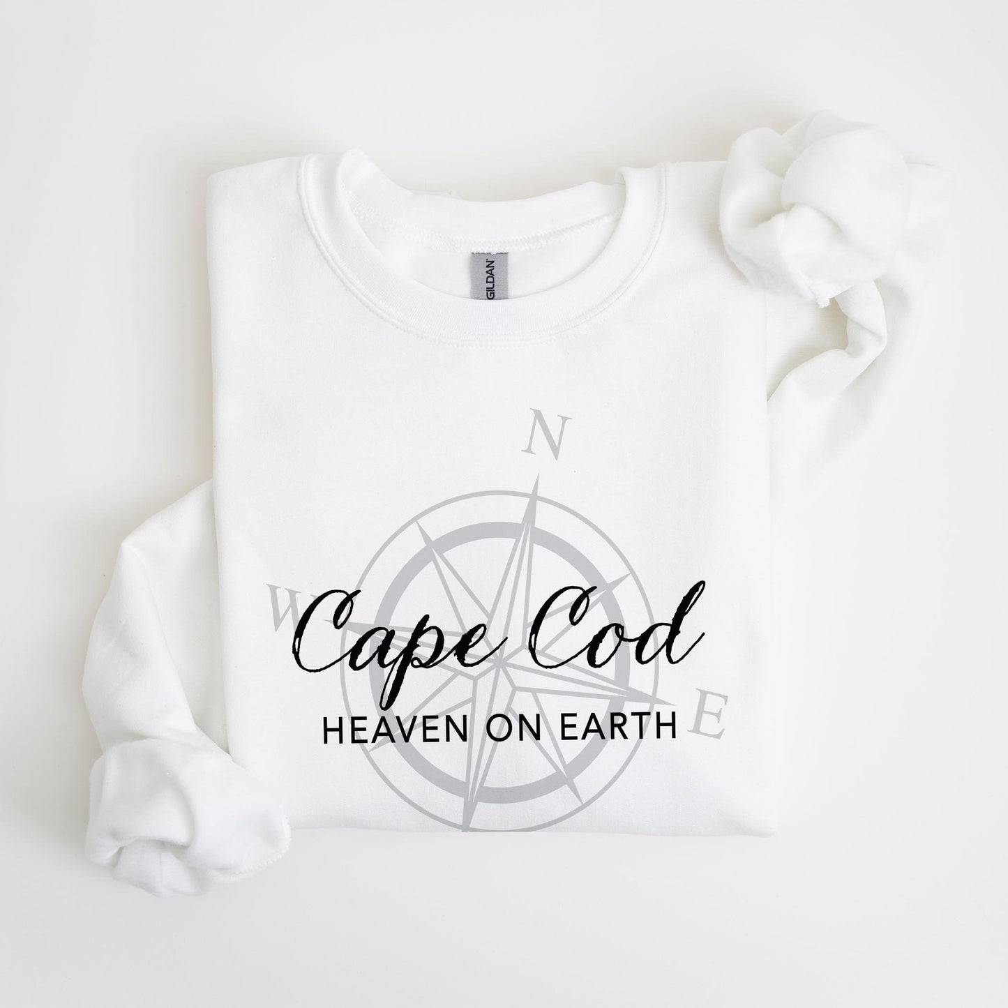 Gildan Sweatshirt White-Cape Cod Heaven On Earth