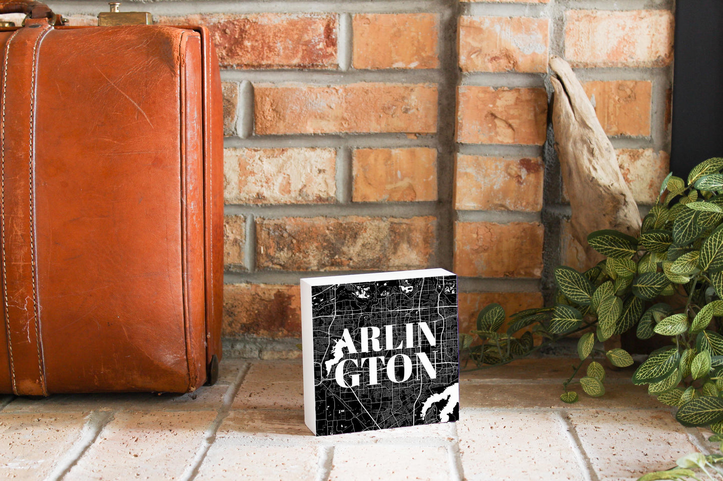 Minimalistic B&W Texas Arlington Map | Wood Block | Eaches | Min 4