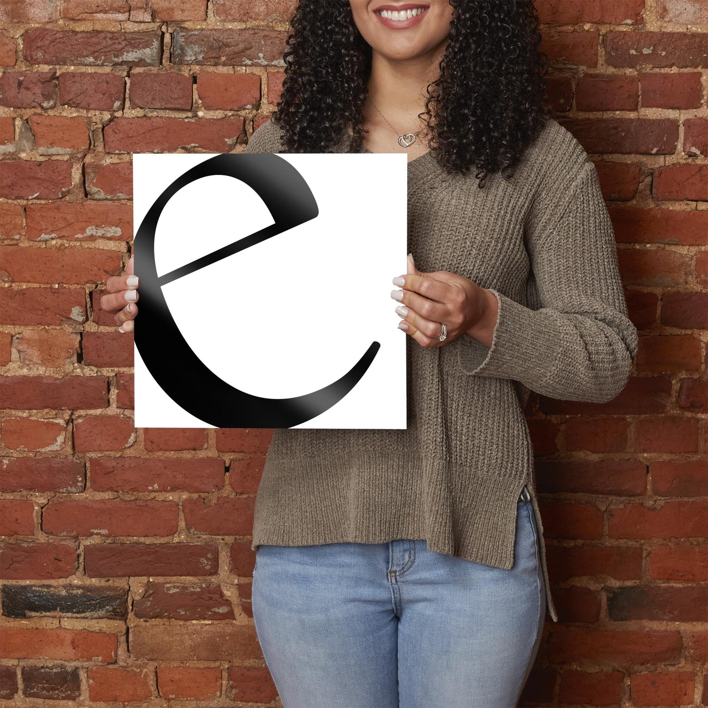 Minimal Monogram E | Hi-Def Glass Art | Eaches | Min 1
