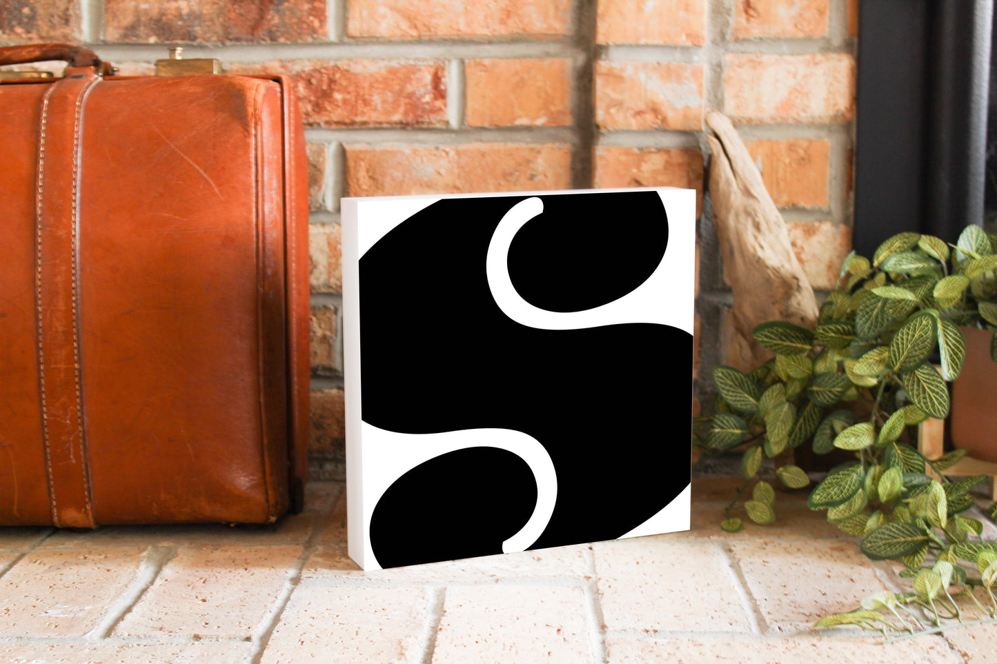 Fun Chunky Monogram S | Wood Block | Eaches | Min 2