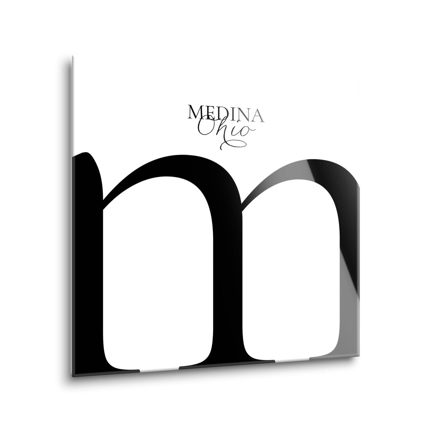 Medina Oh Minimal Monogram | Hi-Def Glass Art | Eaches | Min 1