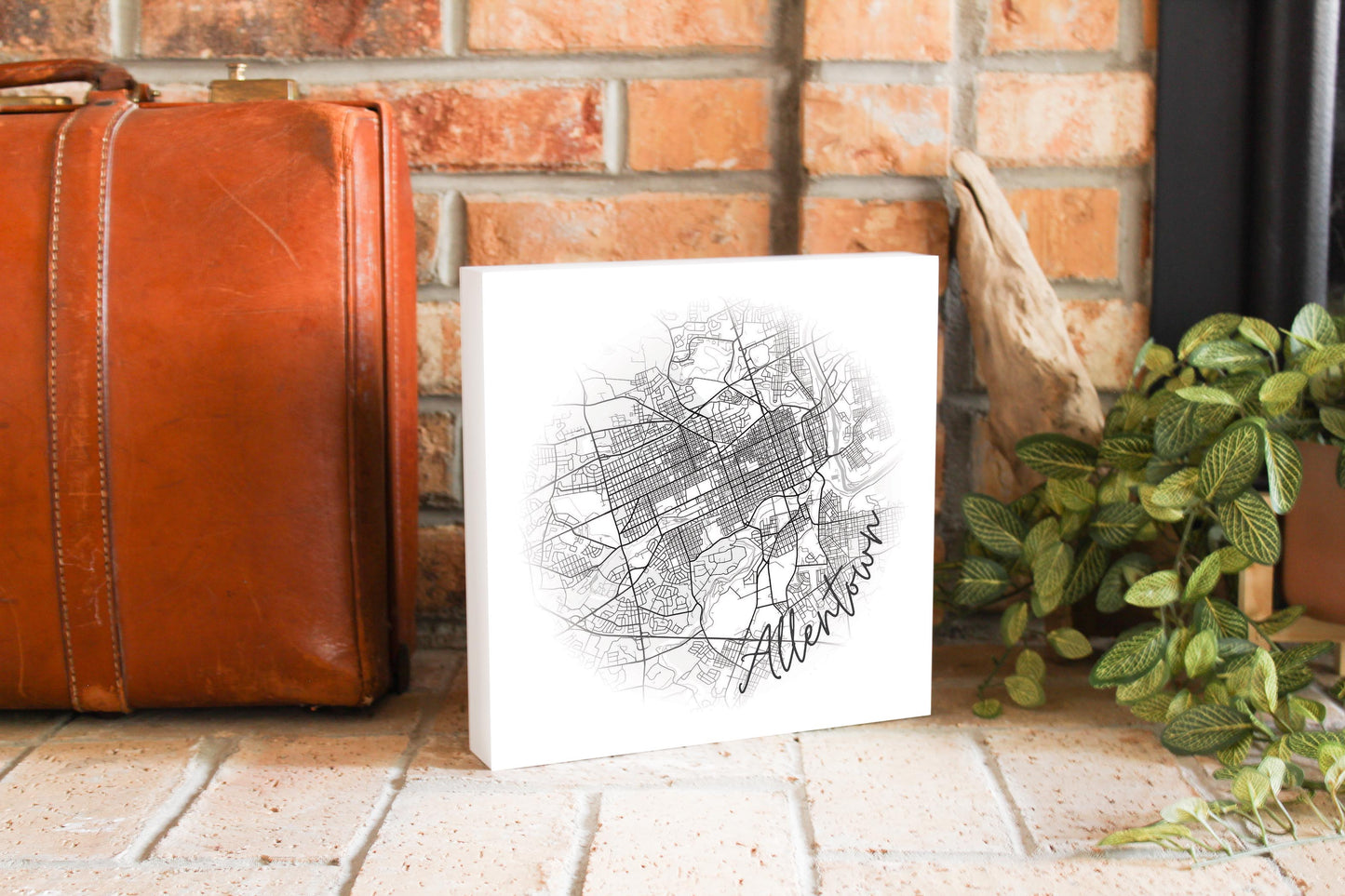 Minimalistic B&W Pennsylvania Allentown Circle Map | Wood Block | Eaches | Min 2