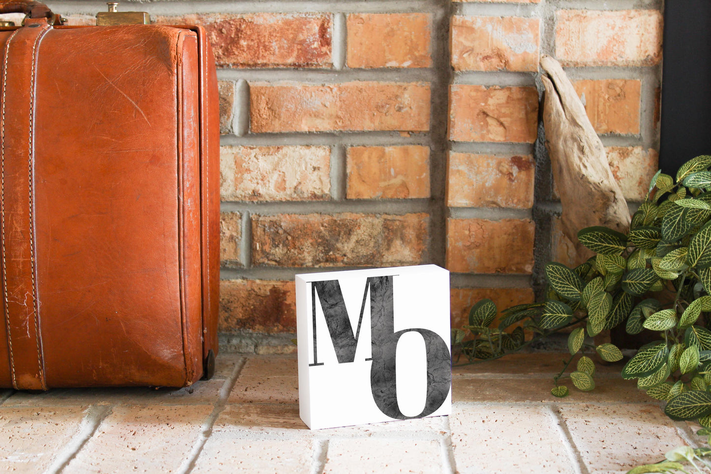 Minimalist B&W Missouri White Initials | Wood Block | Eaches | Min 4