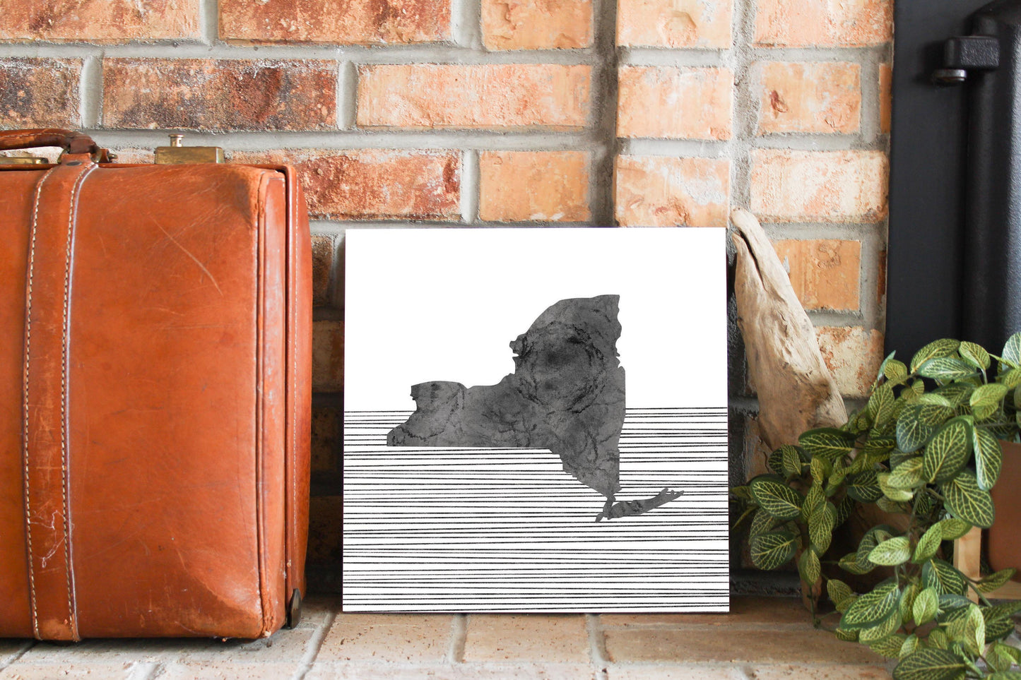 Minimalistic B&W New York Shape Straight Lines | Wood Sign | Eaches | Min 2