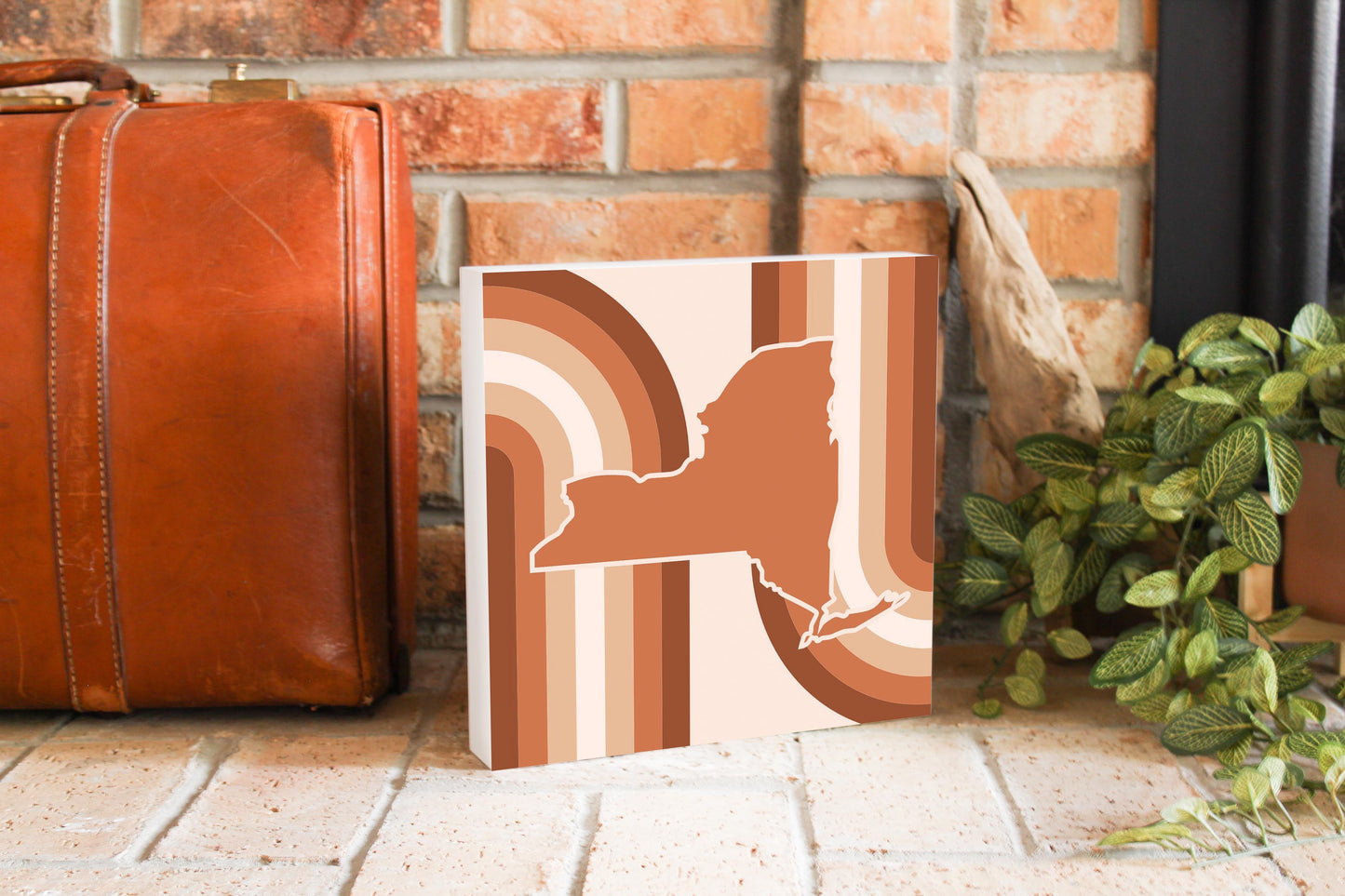 Modern Minimalistic New York Retro Thick Line | Wood Block | Eaches | Min 2