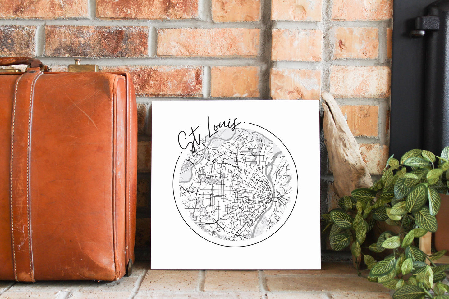 Minimalist B&W Missouri St Louis Circle Map | Wood Sign | Eaches | Min 2