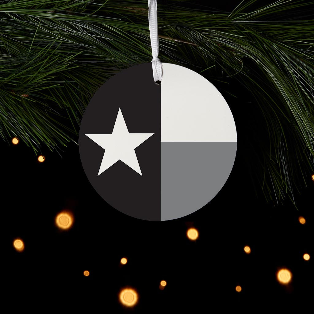 Minimalistic B&W Texas State Flag | Wood Ornament | Eaches | Min 6