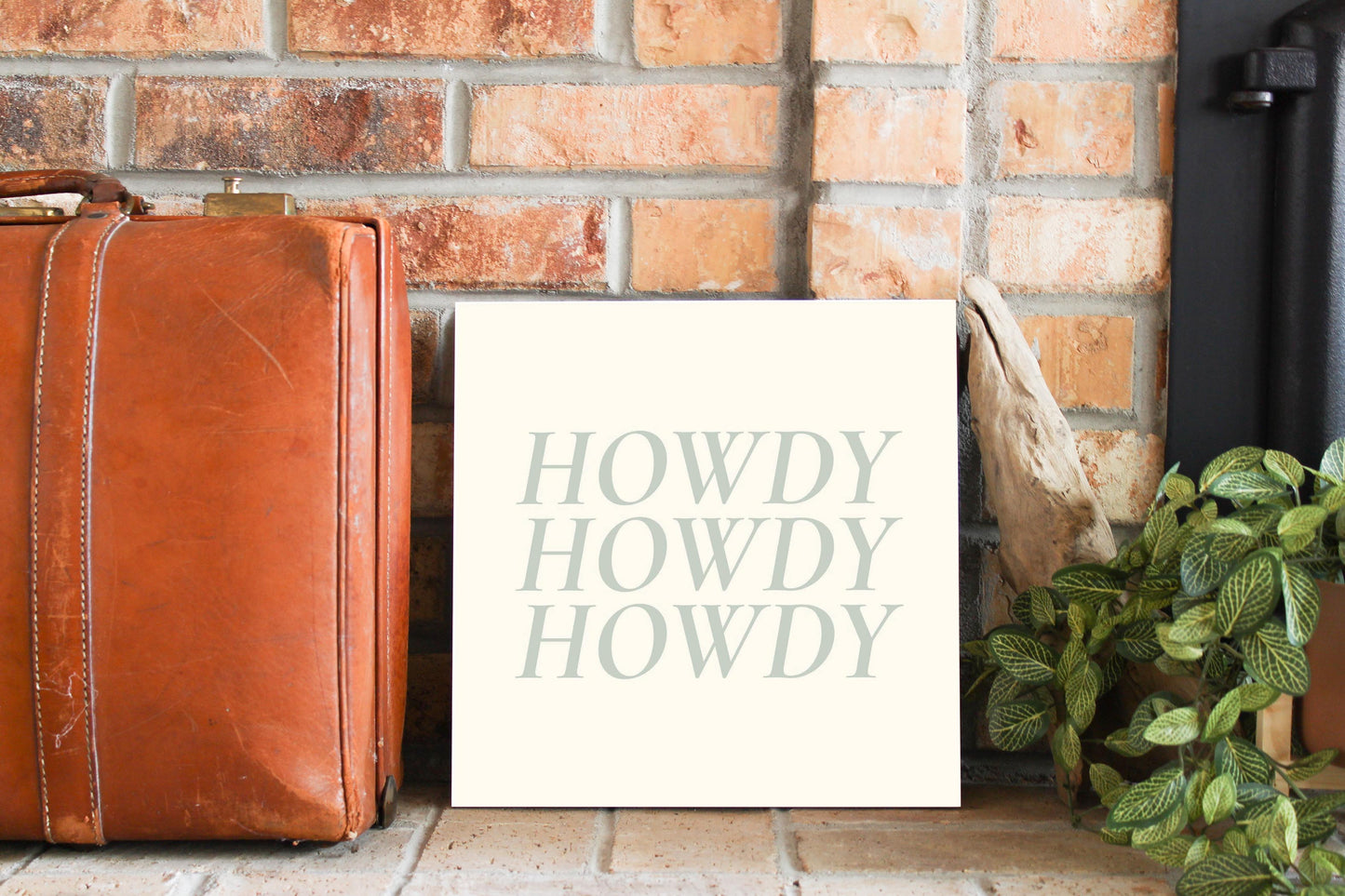 Modern Minimalist Oklahoma Howdy | Wood Sign | Eaches | Min 2