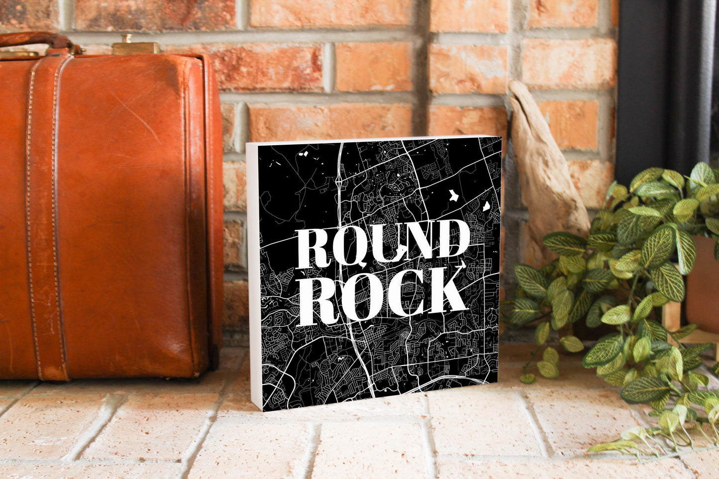 Minimalistic B&W Texas Round Rock Map | Wood Block | Eaches | Min 2