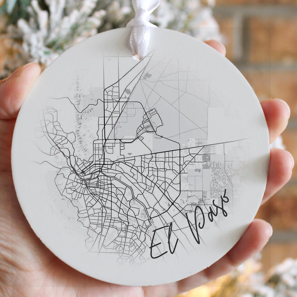Minimalistic B&W Texas El Paso Circle Map | Wood Ornament | Eaches | Min 6