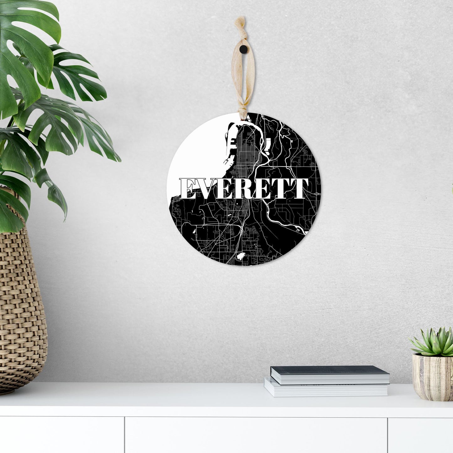 Minimalistic B&W Washington Everett Map | Wood Ornament | Eaches | Min 1