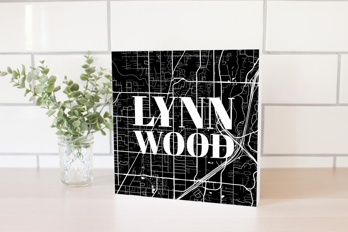 Minimalistic B&W Washington Lynnwood Map | Wood Block | Eaches | Min 2