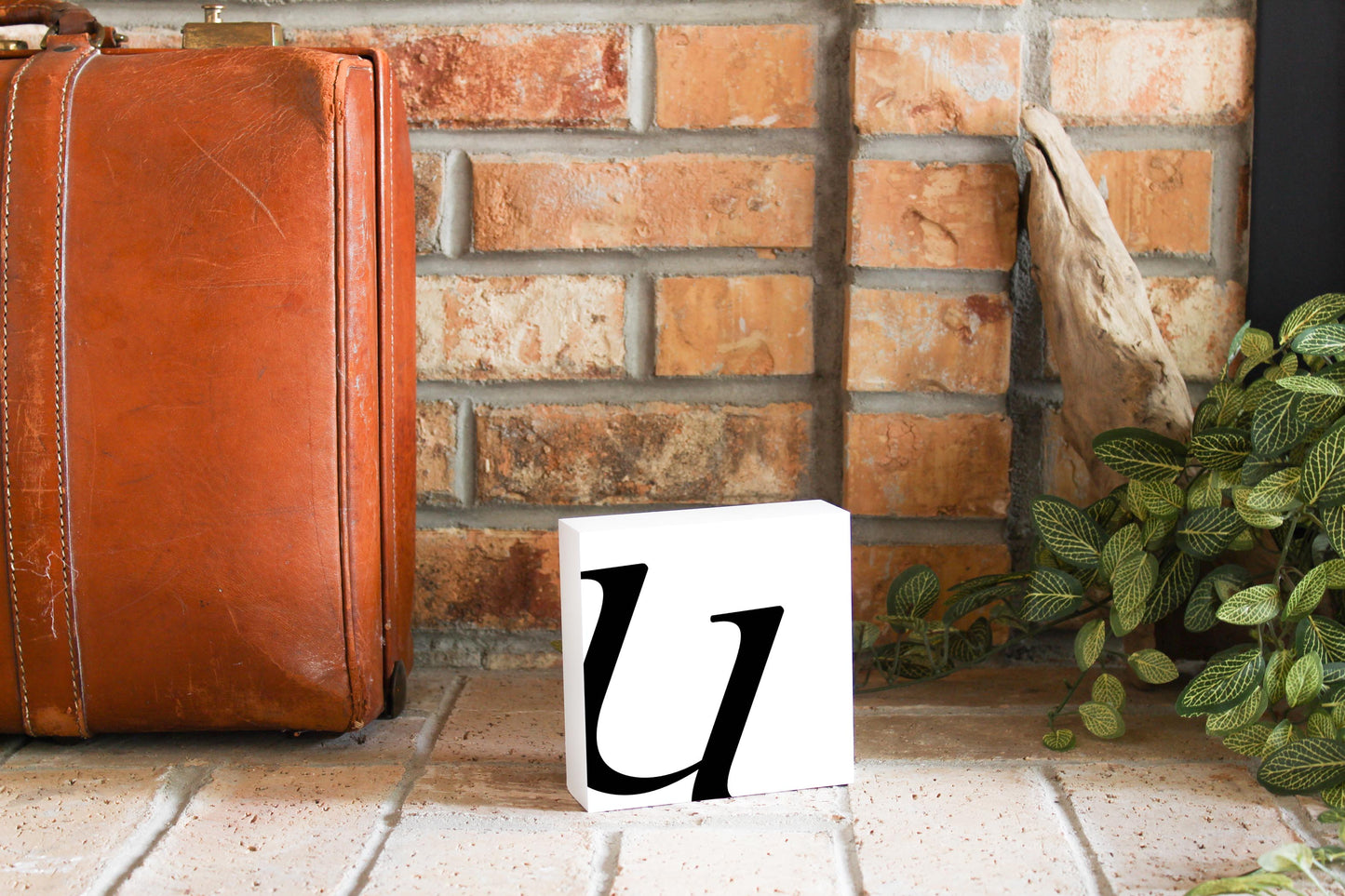 Minimal Monogram U | Wood Block | Eaches | Min 4