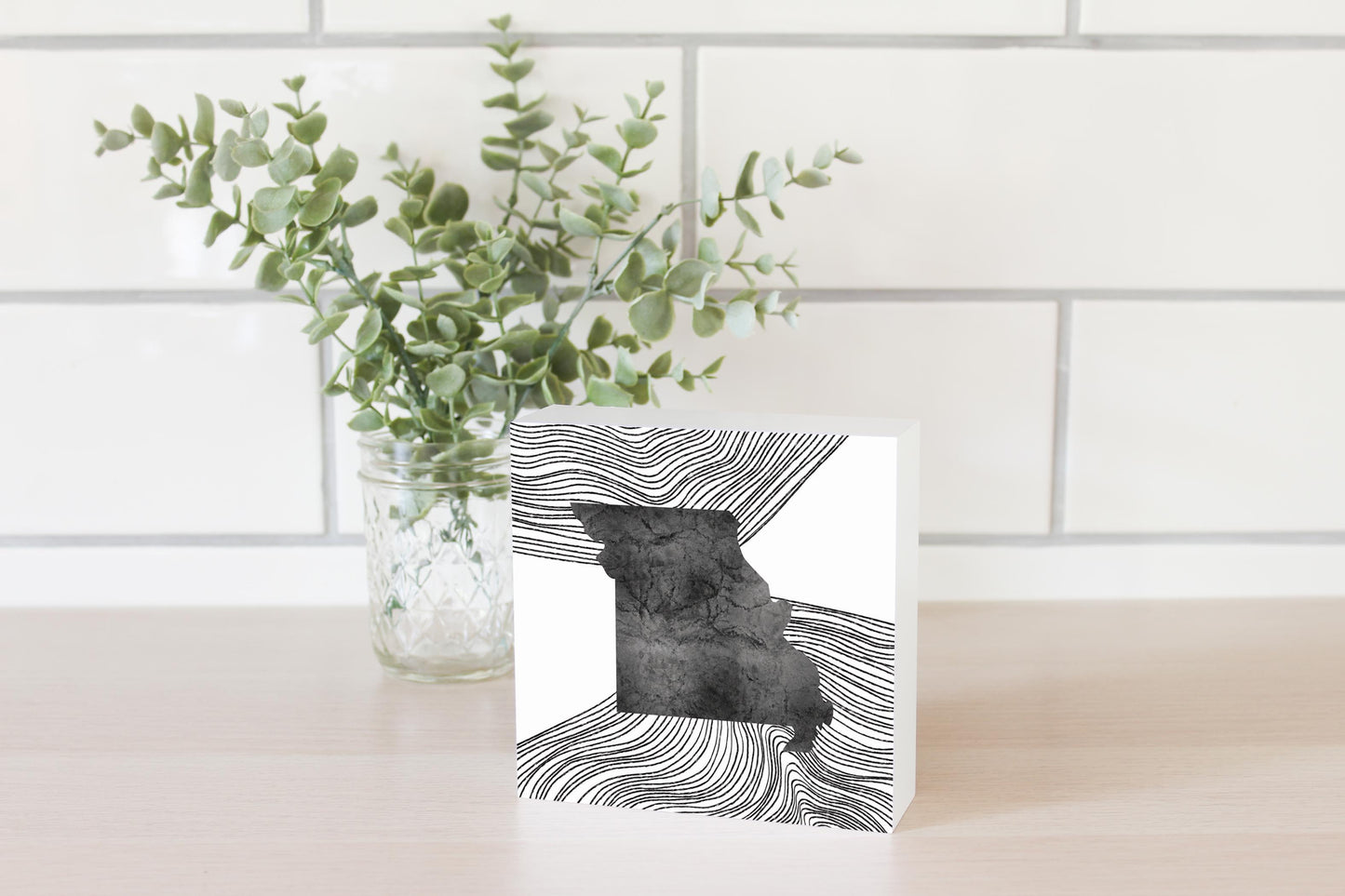 Minimalist B&W Missouri State With Fluid Lines | Wood Block | Eaches | Min 4