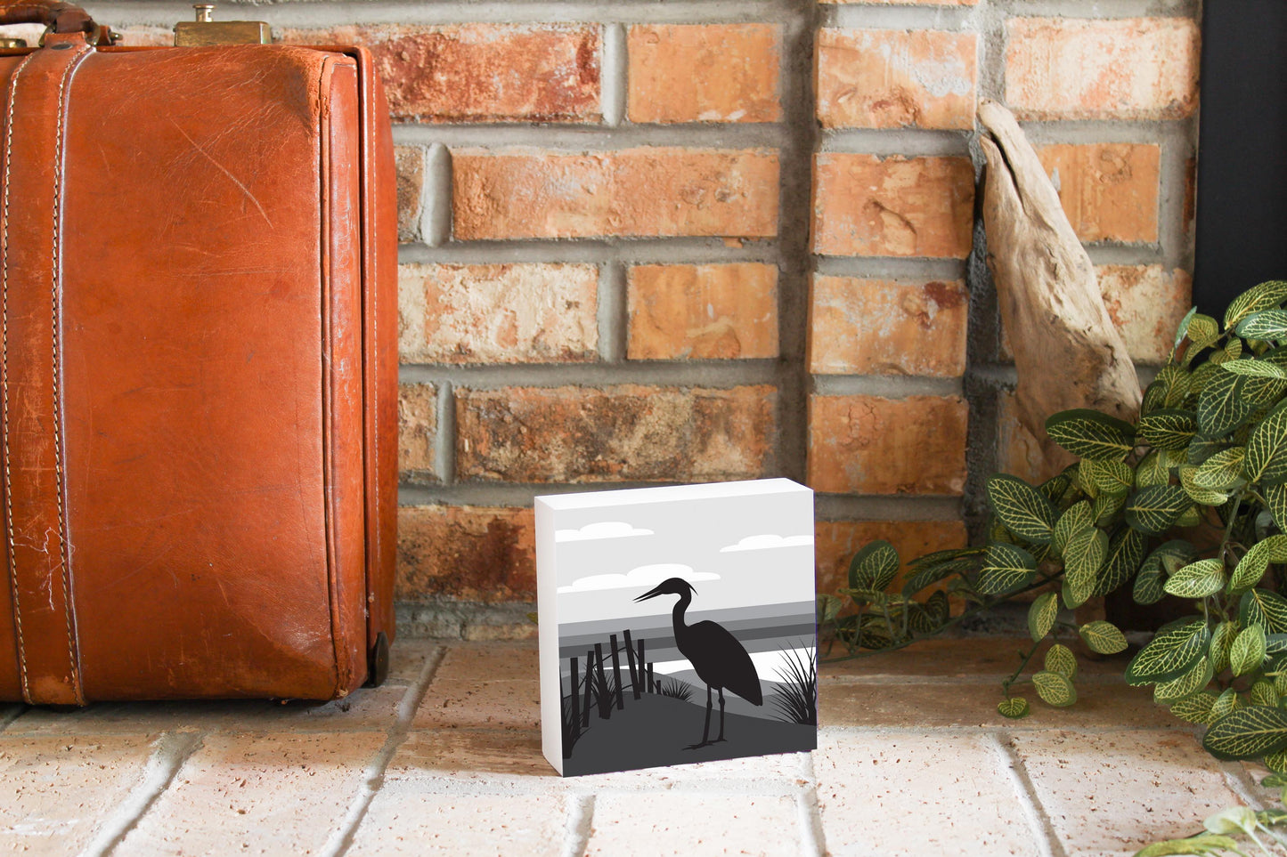 Minimalistic B&W Cape Cod Heron Illustration | Wood Block | Eaches | Min 4