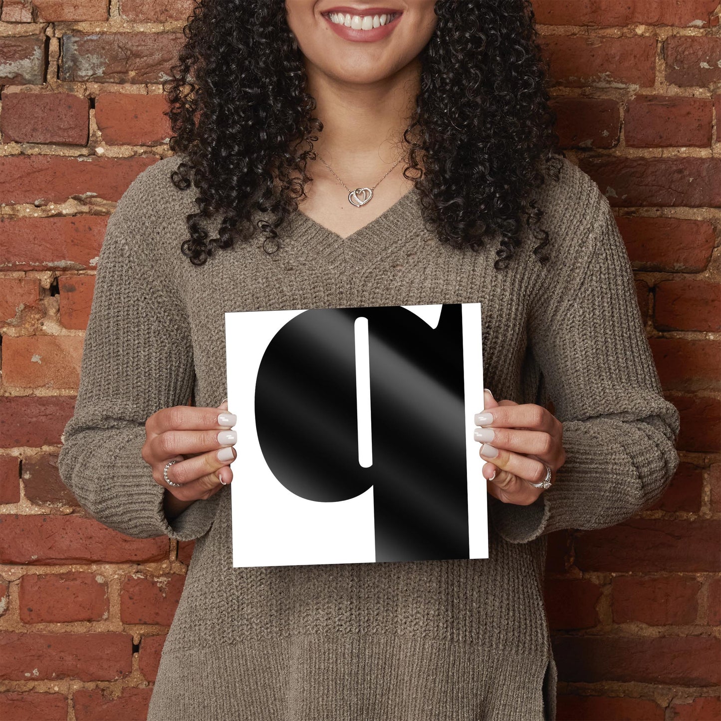 Fun Chunky Monogram Q | Hi-Def Glass Art | Eaches | Min 2