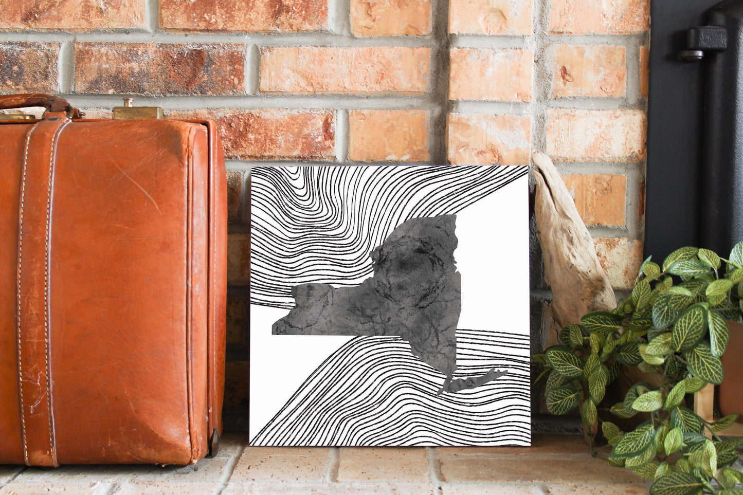 Minimalistic B&W New York State With Fluid Lines | Wood Sign | Eaches | Min 2