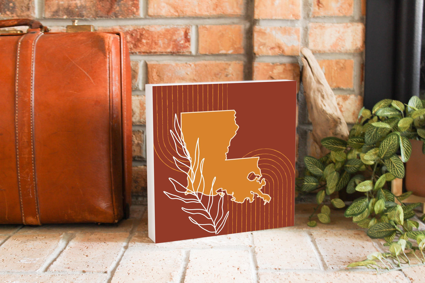 Modern Minimalist Louisiana State Shape With Leaf | Wood Block | Eaches | Min 2
