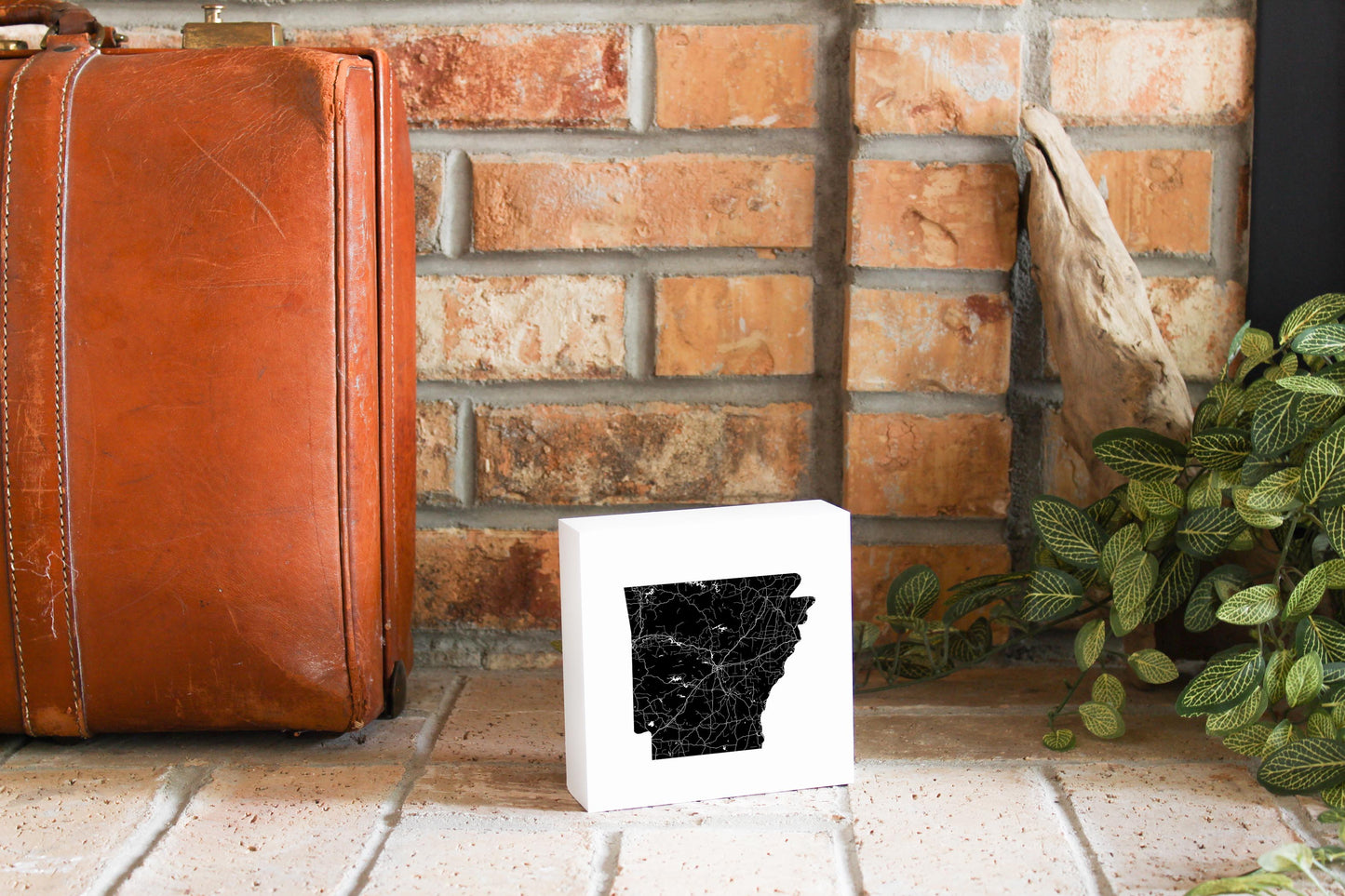 B&W Minimalist Arkansas Map | Wood Block | Eaches | Min 4