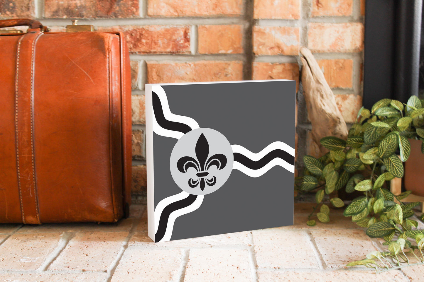 Minimalist B&W Missouri St Louis Flag | Wood Block | Eaches | Min 2