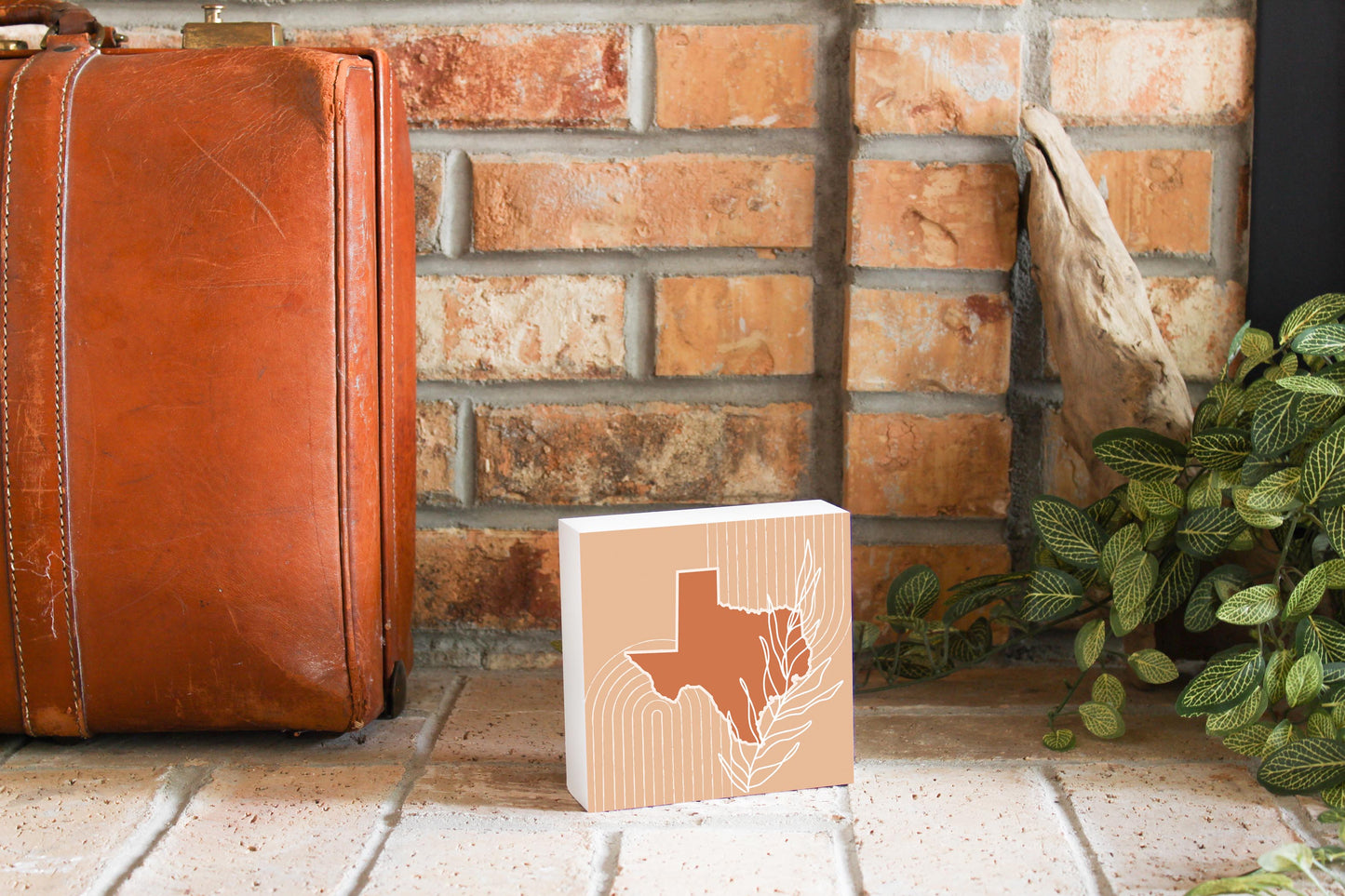 Modern Minimalist Texas State Shape With Leaf | Wood Block | Eaches | Min 4