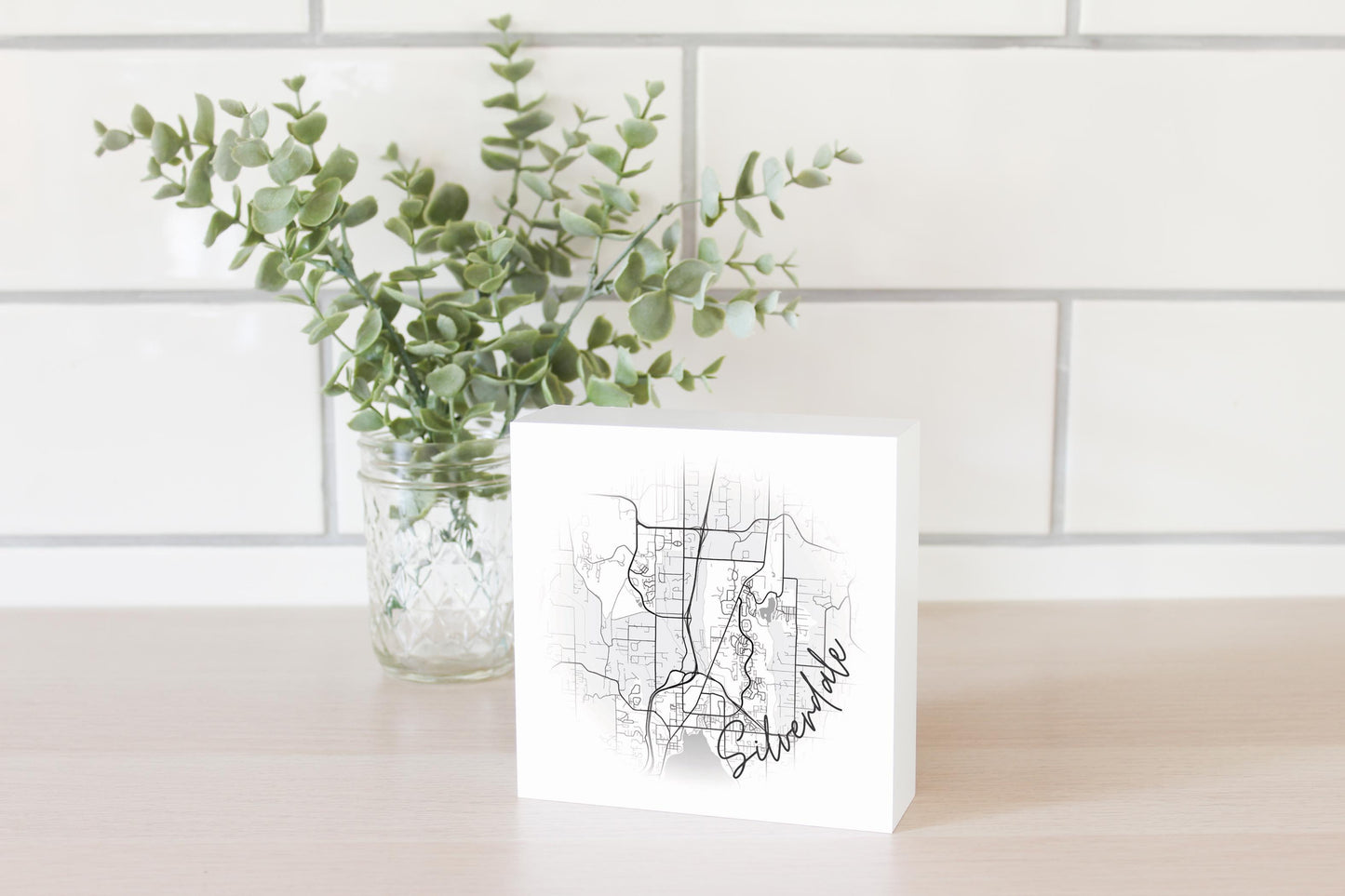 Minimalistic B&W Washington Silverdale Circle Map | Wood Block | Eaches | Min 4