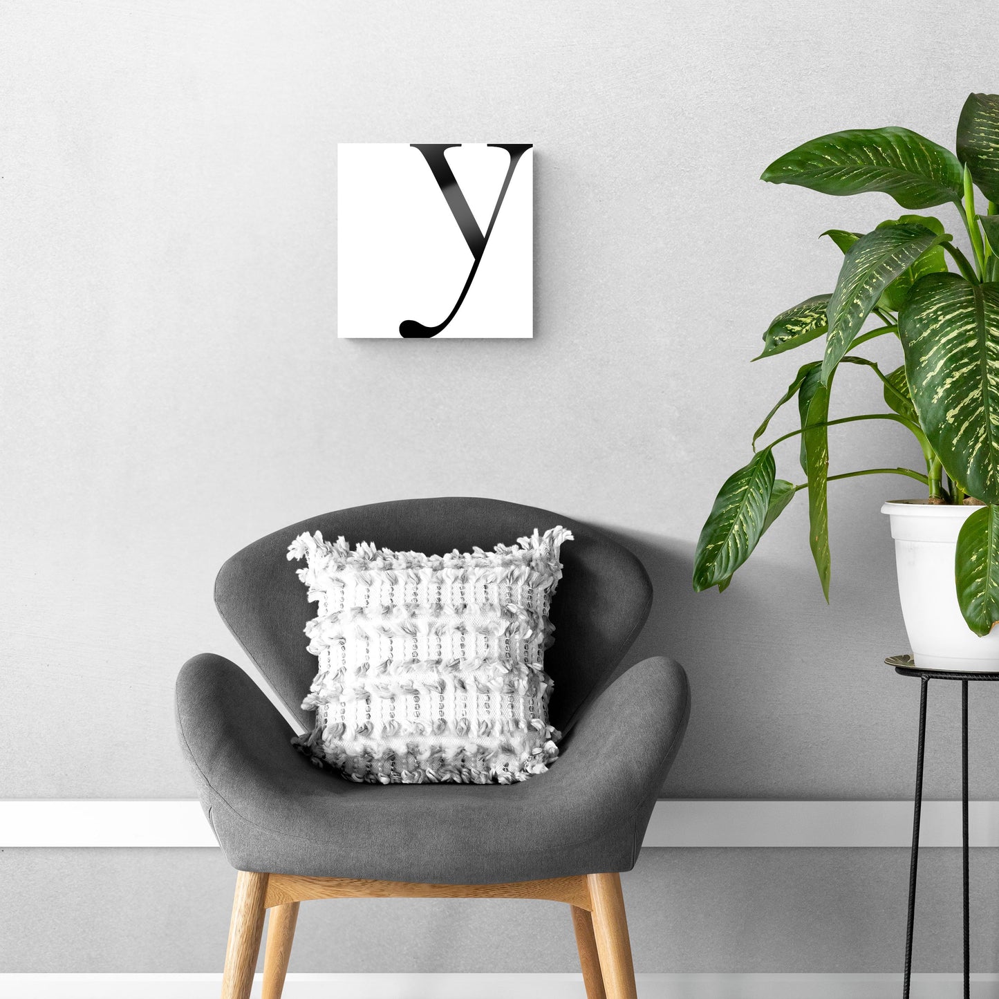 Minimal Monogram Y | Hi-Def Glass Art | Eaches | Min 1