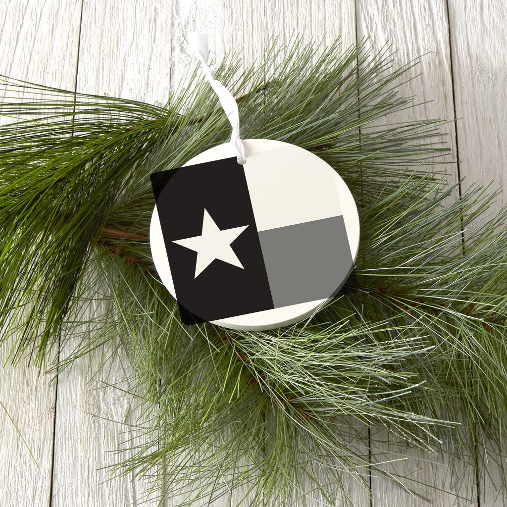 Minimalistic B&W Texas State Flag | Wood Ornament | Eaches | Min 6