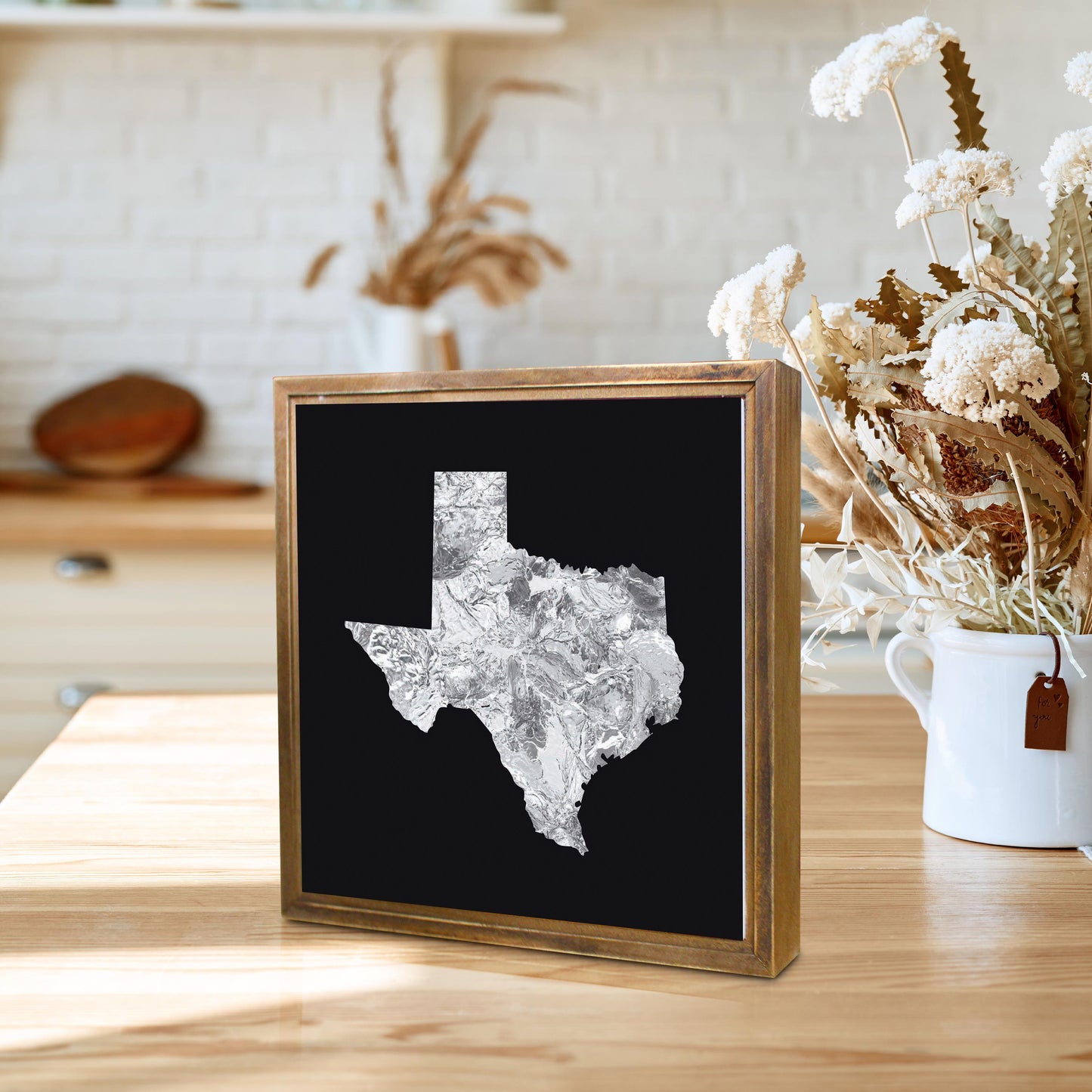 Minimalistic B&W Texas Metal State Shape | Wood Sign | Eaches | Min 1