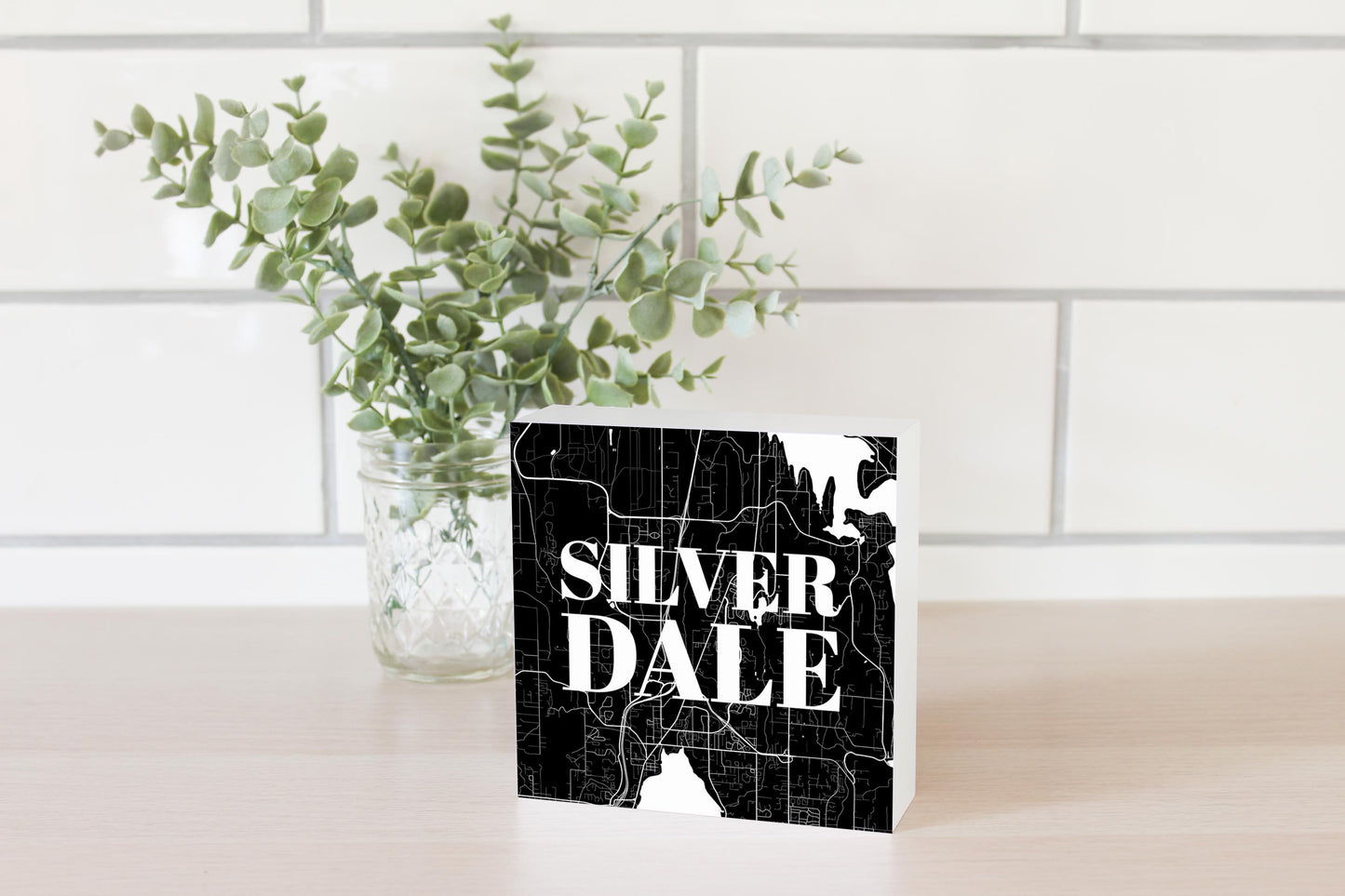 Minimalistic B&W Washington Silverdale Map | Wood Block | Eaches | Min 4