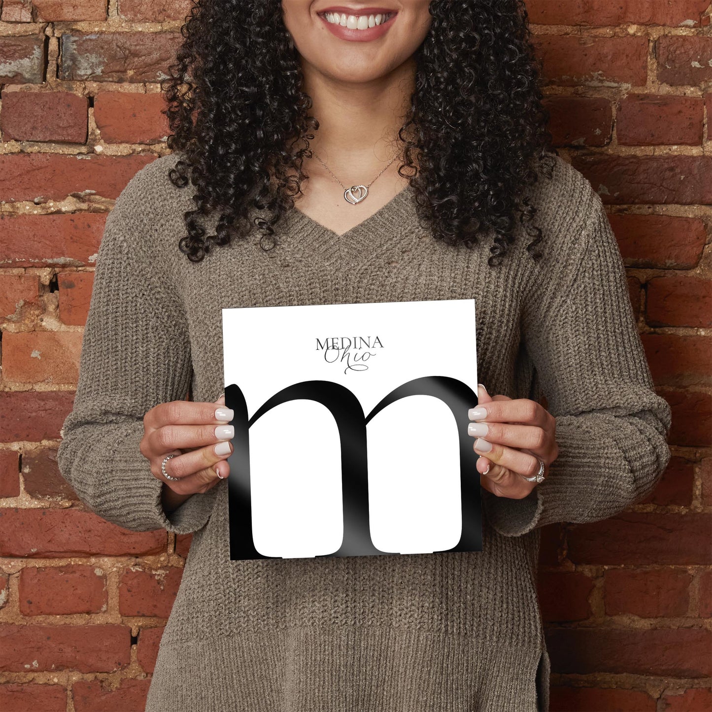 Medina Oh Minimal Monogram | Hi-Def Glass Art | Eaches | Min 2