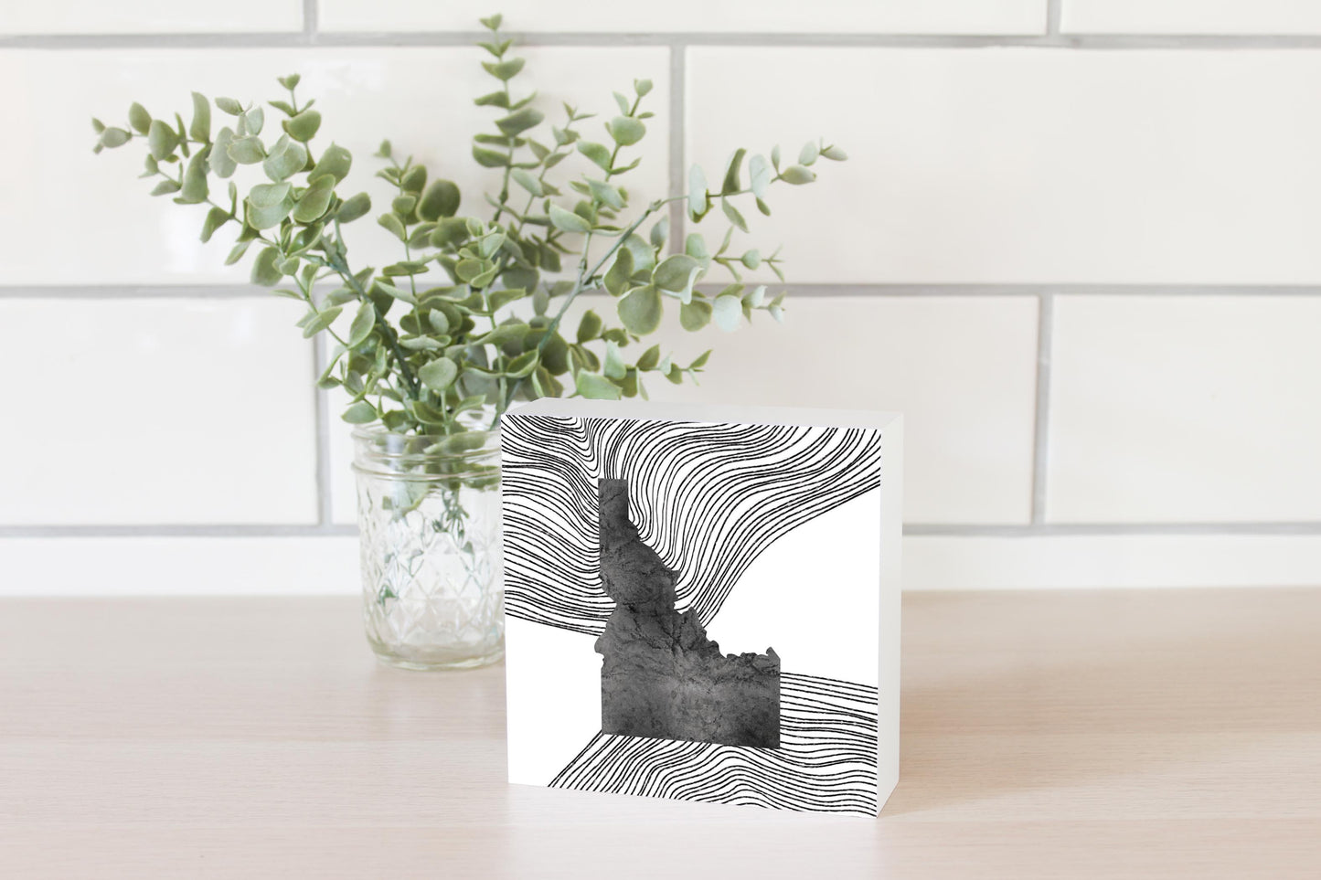 Minimalist B&W Idaho State With Fluid Lines | Wood Block | Eaches | Min 4
