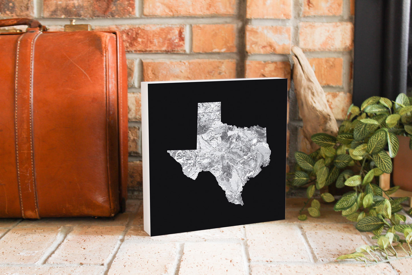 Minimalistic B&W Texas Metal State Shape | Wood Block | Eaches | Min 2