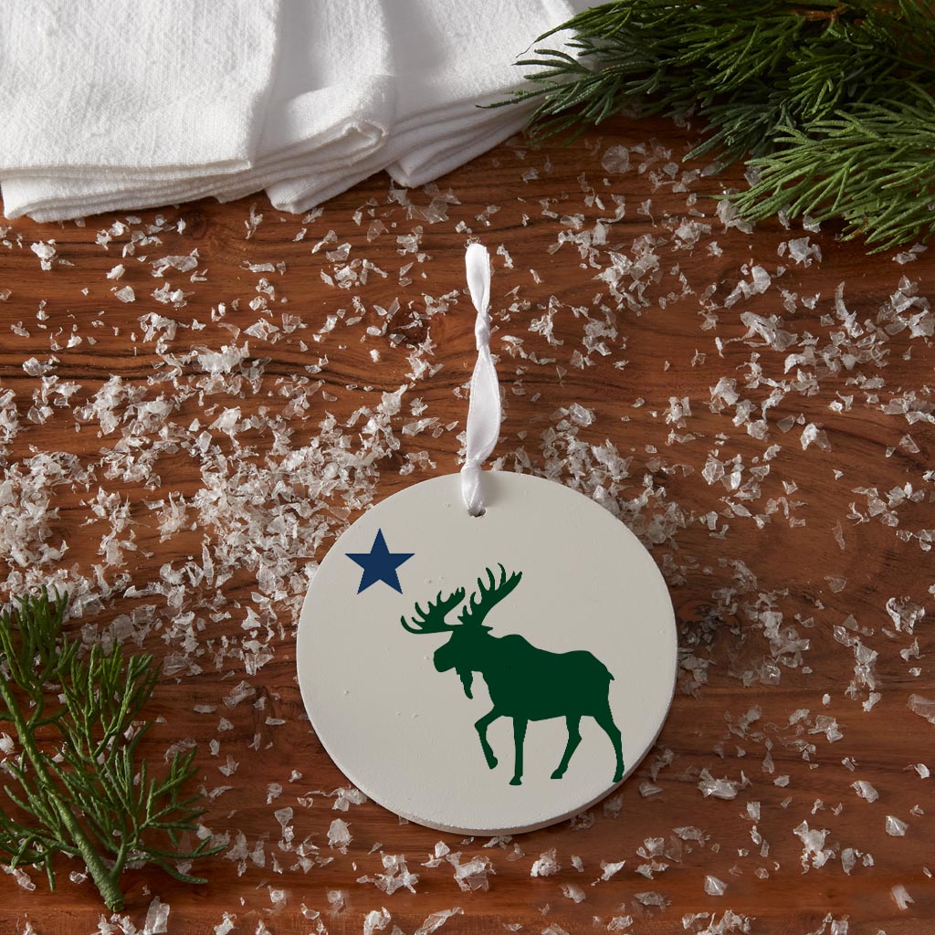 New England Star And Moose | Wood Ornament | Eaches | Min 6