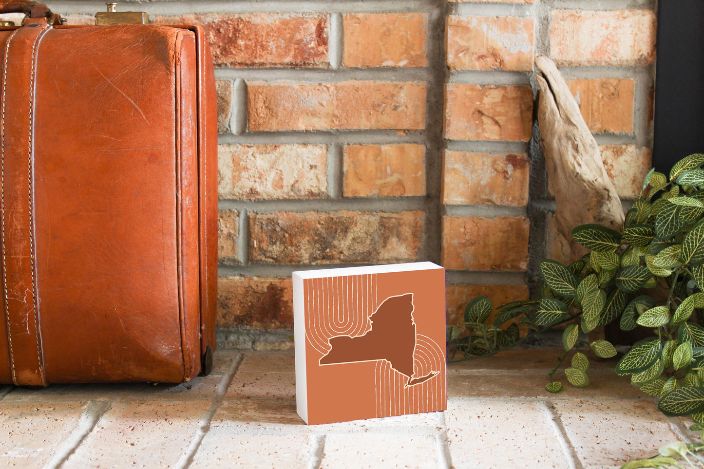 Modern Minimalistic New York Retro Thin Line | Wood Block | Eaches | Min 4