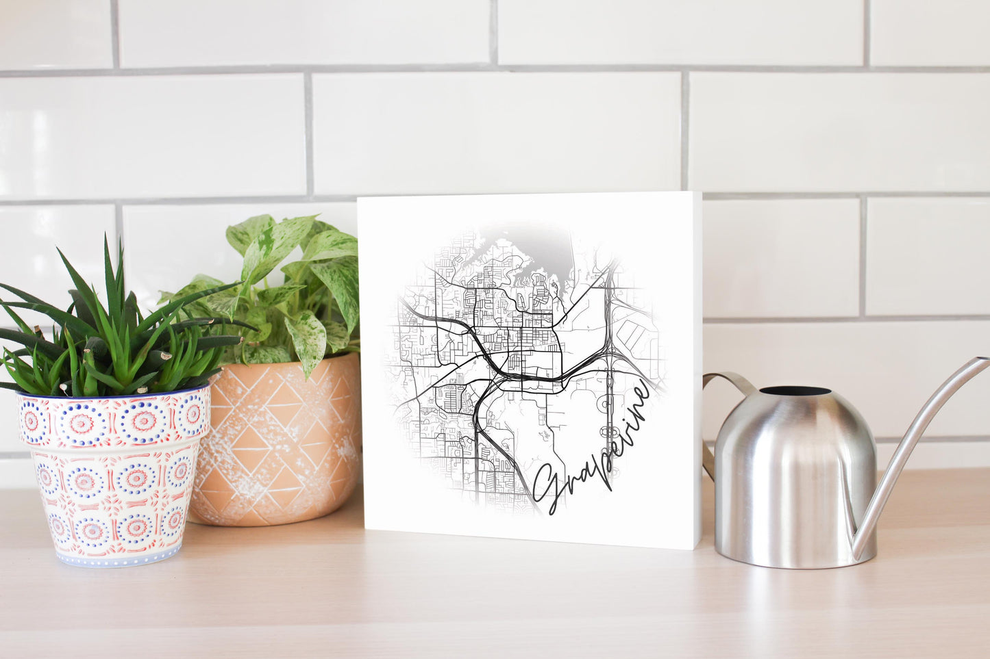 Minimalistic B&W Texas Grapevine Circle Map | Wood Block | Eaches | Min 2