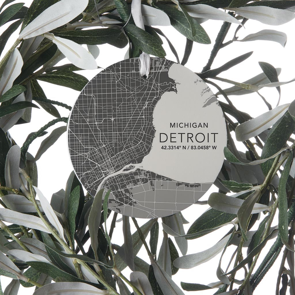 Grey Detroit Michigan Map & Coordinates | 4x4