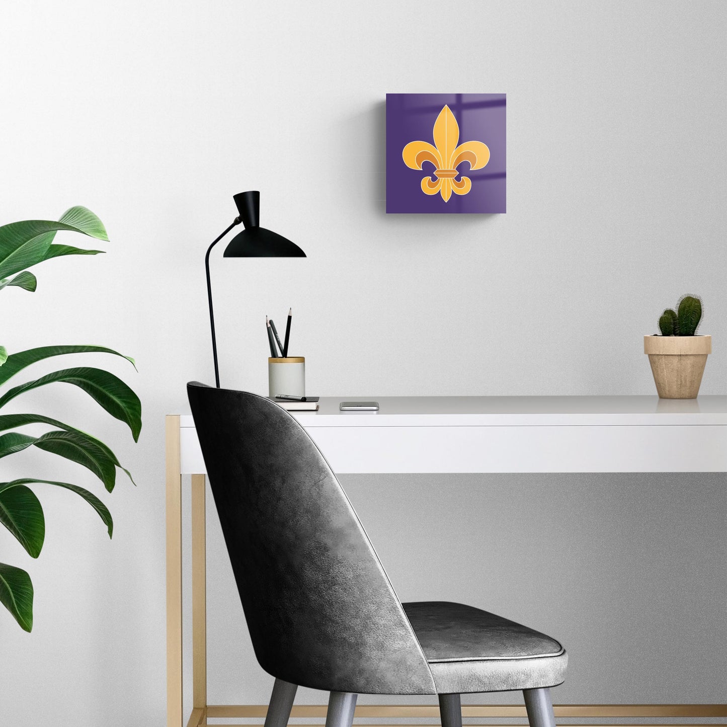 Purple Gold Louisiana Fleur De Lis | Hi-Def Glass Art | Eaches | Min 2