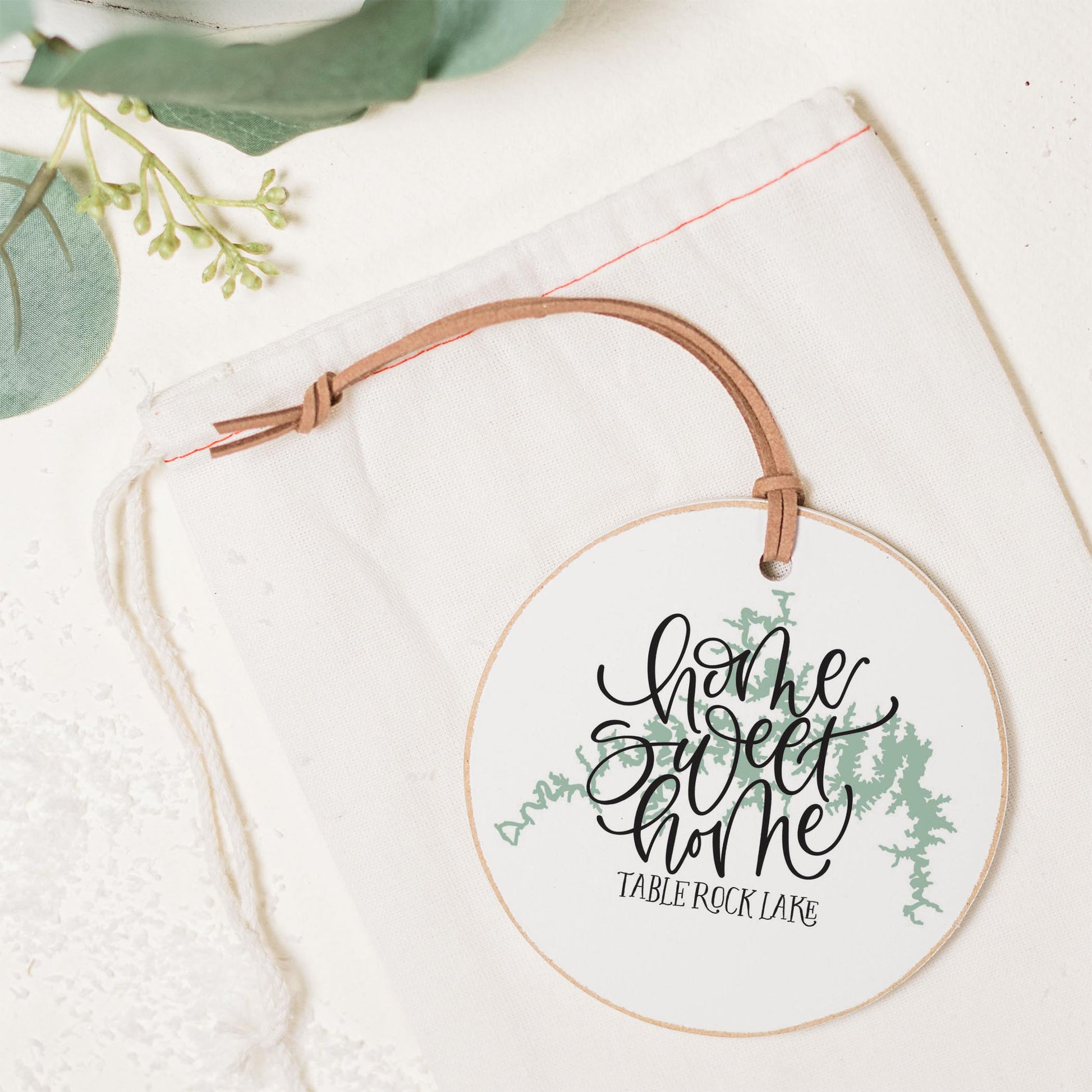 4" Round Ornament-Home Sweet Home Table Rock -1