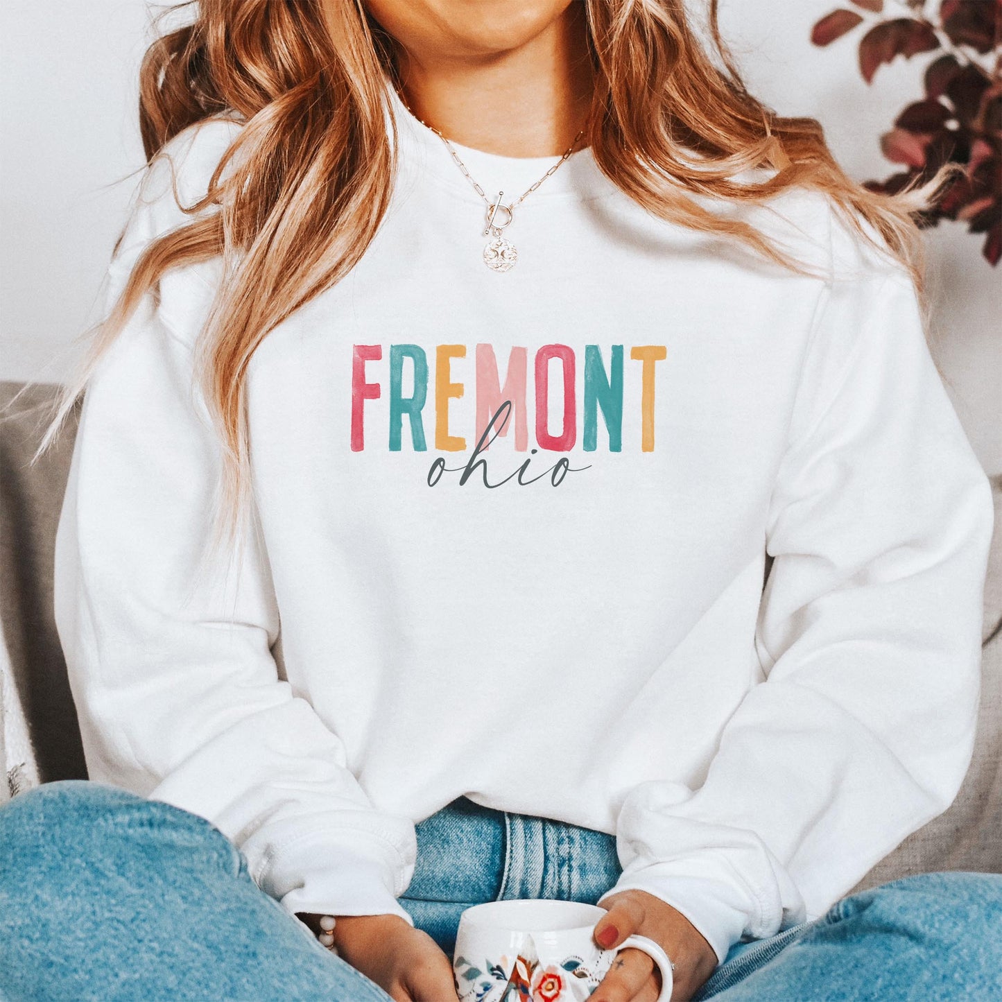 Gildan Sweatshirt White-Watercolor City Fremont Ohio -1