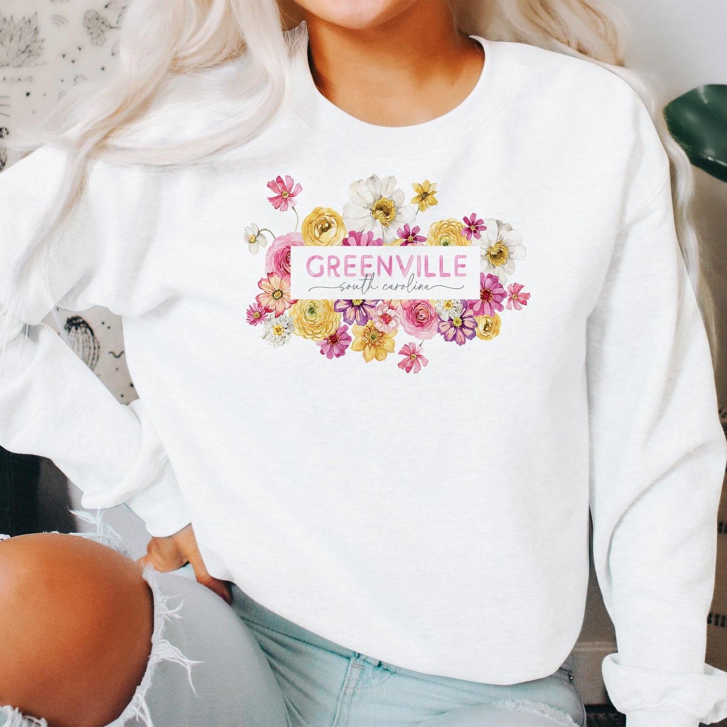 Gildan Sweatshirt White-Love+Local Fantasy Garden -2