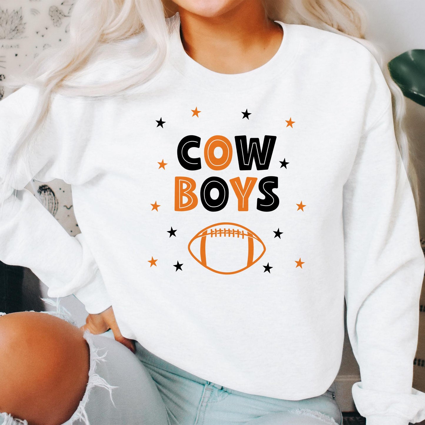 Gildan Sweatshirt White-Game Day Stars Cowboys Football Orange & Black