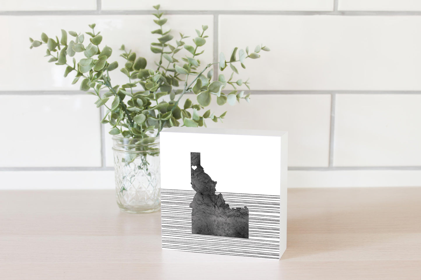 Minimalist B&W Idaho Coeur Dalene Heart Straight Lines | Wood Block | Eaches | Min 4