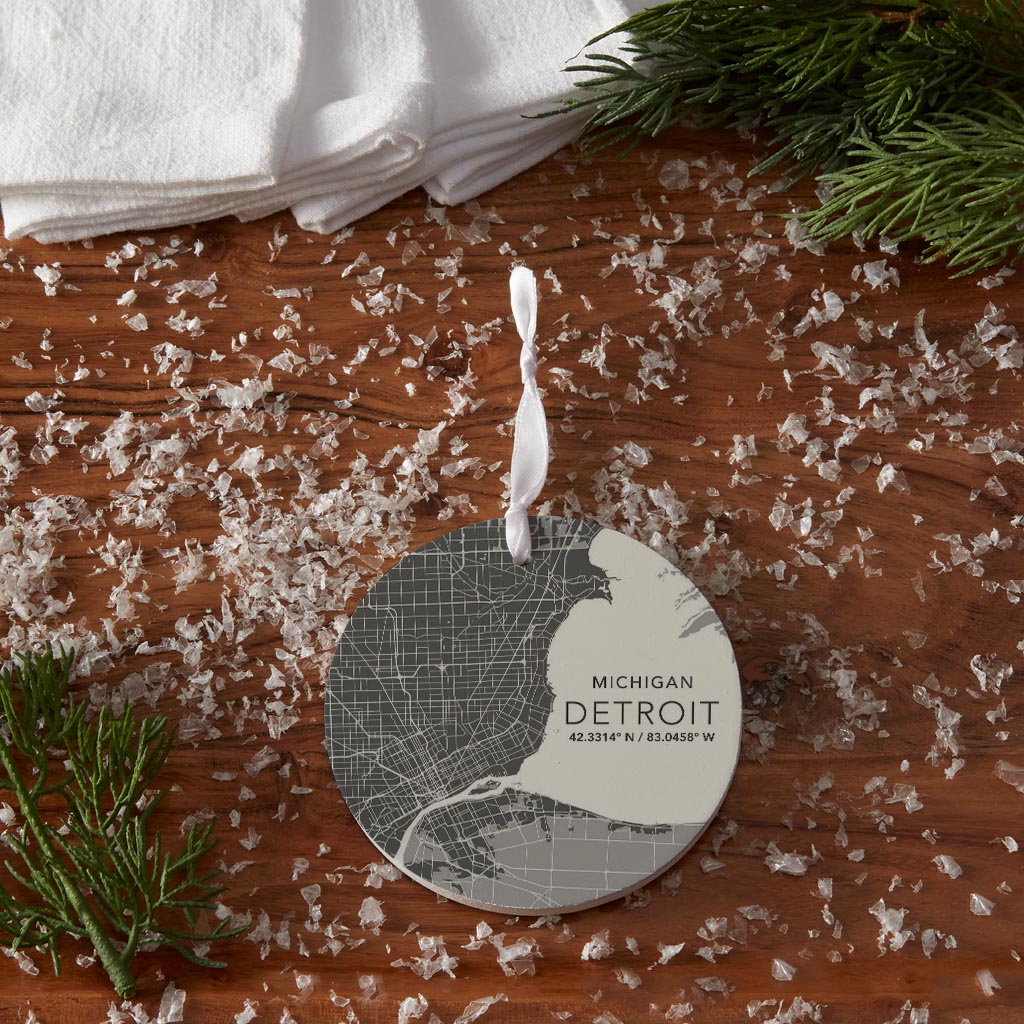 Grey Detroit Michigan Map & Coordinates | 4x4