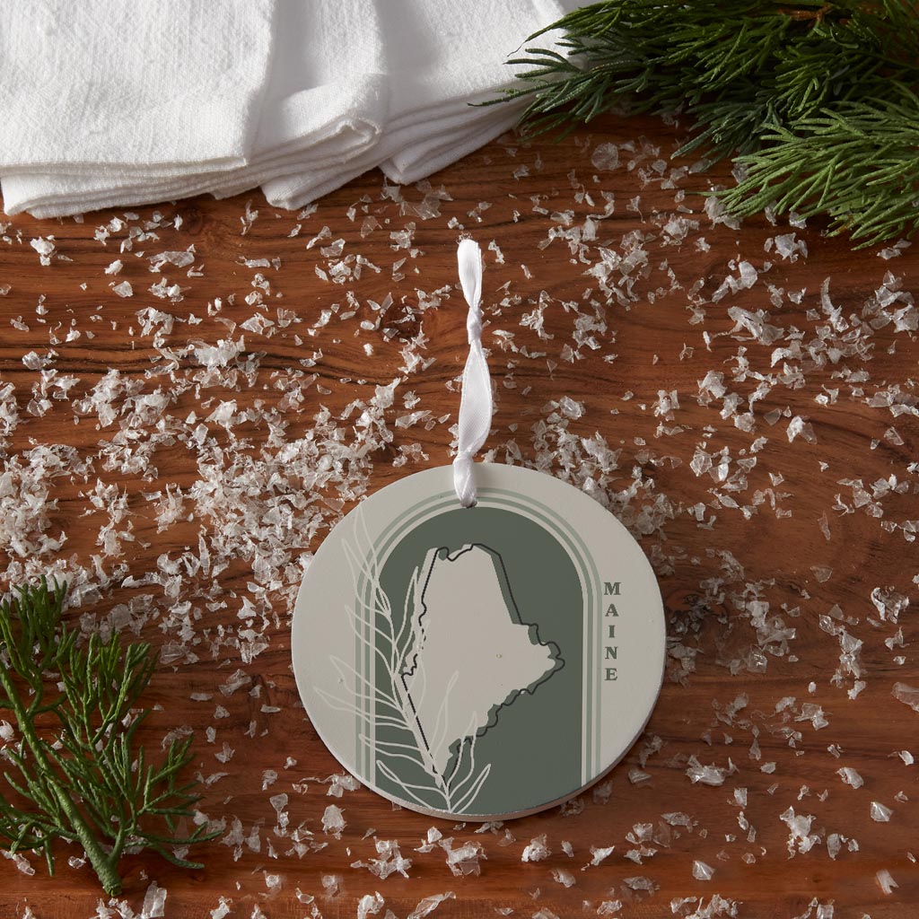 Vintage Groove State With Leaf Maine| Wood Ornament | Eaches | Min 6