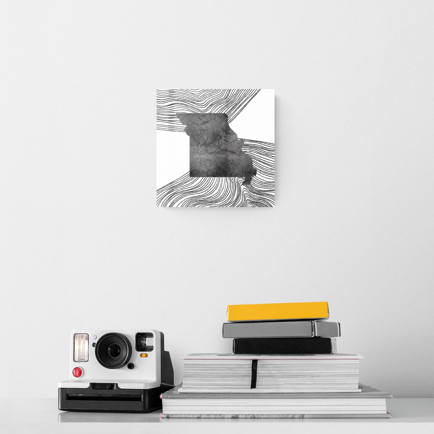 Minimalist B&W Missouri State With Fluid Lines | Hi-Def Glass Art | Eaches | Min 2