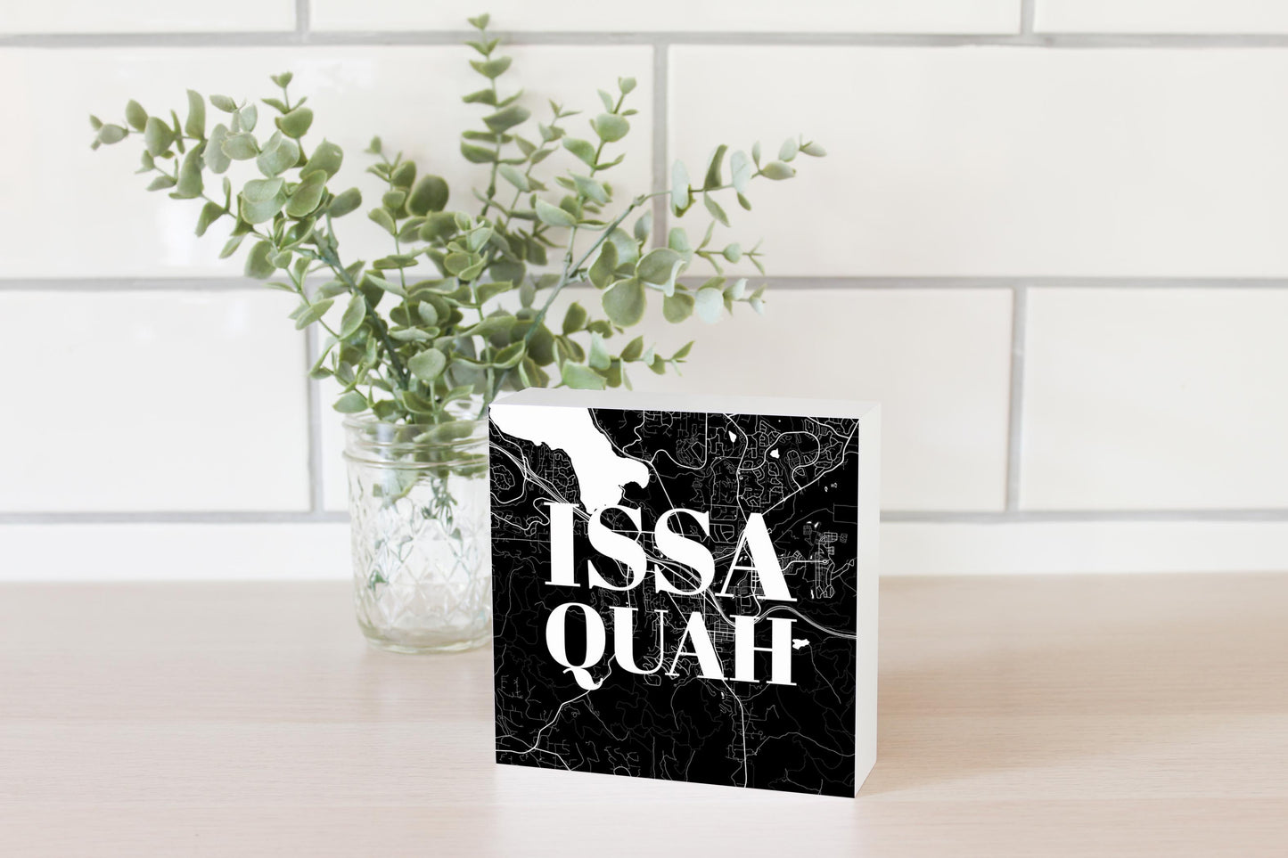 Minimalistic B&W Washington Issaquah Map | Wood Block | Eaches | Min 4